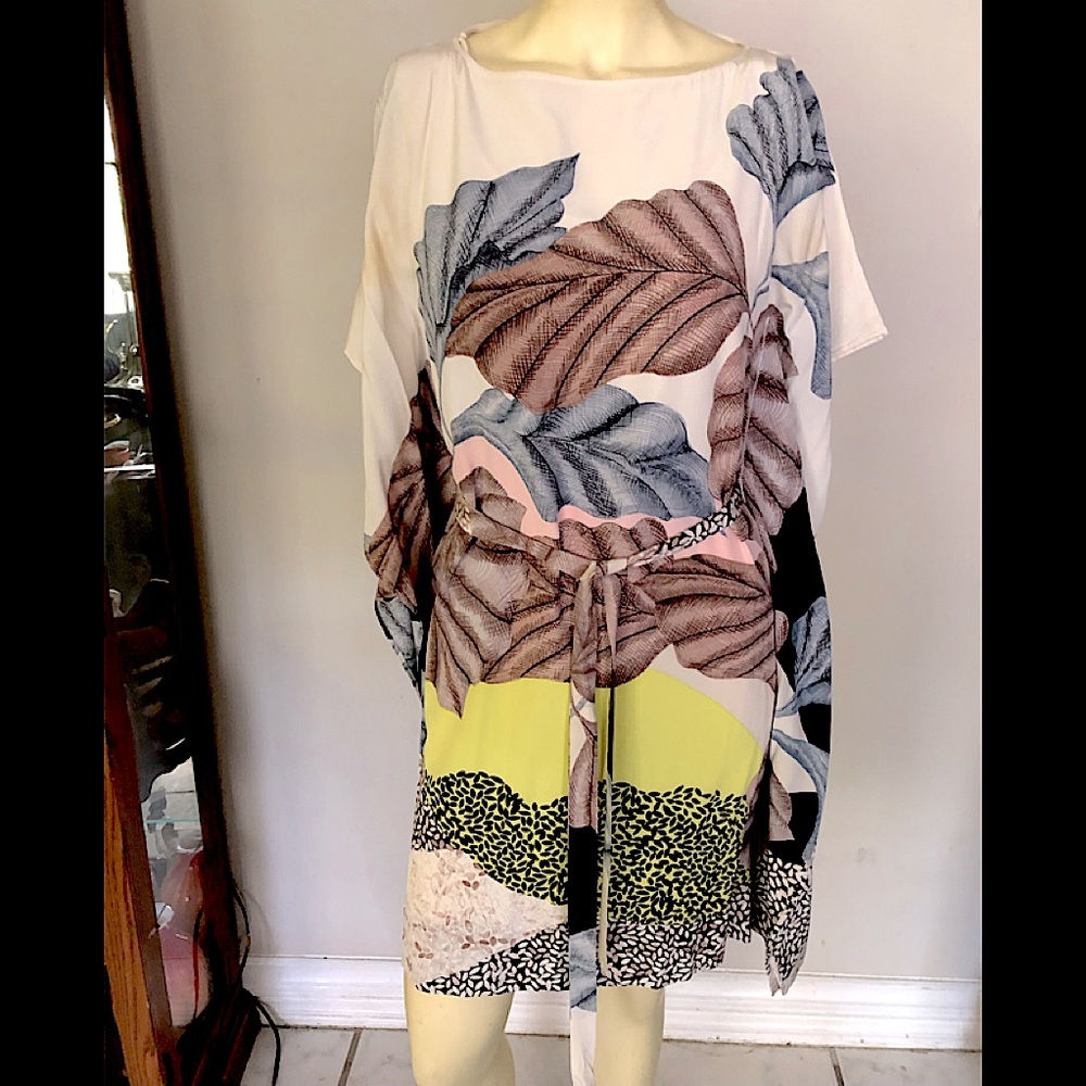 Diane Von Furstenberg floral Print Dress Size P